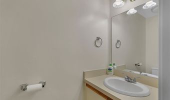 10 Valley Run Dr 10, Cromwell, CT 06416