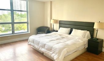 19195 NE 36th Ct 402, Aventura, FL 33180