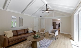 26 Sleepy Hollow Dr, Westfield, IN 46074