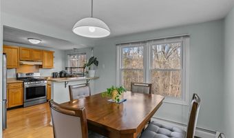 44 Knoll Pl D, North Providence, RI 02904