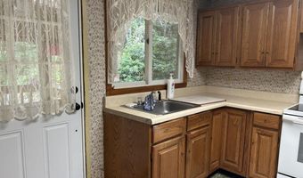 271 Pownal Rd, Auburn, ME 04210