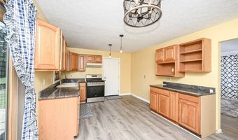 577 Catalina Dr, Akron, OH 44319