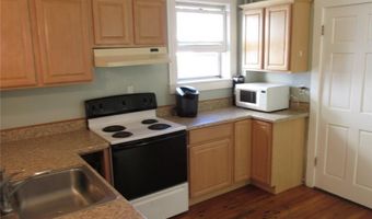 9 Ann St 1, Newport, RI 02840