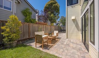 21 Ross Rd, Alameda, CA 94502
