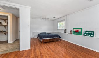 55119 5TH St, Astor, FL 32102