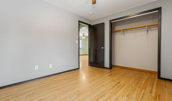 704 S Harrison St, Aberdeen, SD 57401