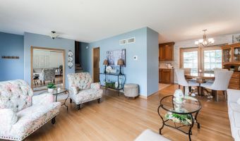 554 N Green Ridge St, Addison, IL 60101