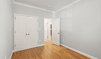 430 IRVING St NW 102, Washington, DC 20010