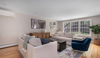 27 Christine Dr, Barrington, RI 02806