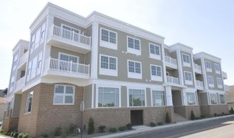 2 Hennessey Blvd 304, Atlantic Highlands, NJ 07716