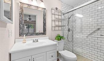222 WINDMEADOWS St 222, Altamonte Springs, FL 32701