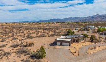 222 Hamilton Ridge Ave, Alamogordo, NM 88310