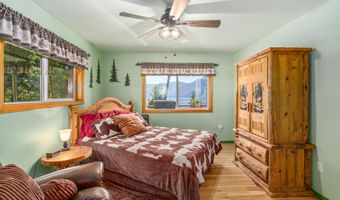 17544 E Arapaho Rd, Bayview, ID 83803