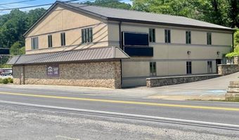 725 RITTER Dr, Beaver, WV 25813