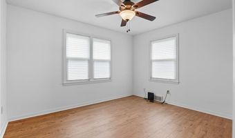 2943 NE Walnut Rd, Avondale, MO 64117