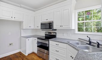 346 Woodlands Dr, Brandon, MS 39047