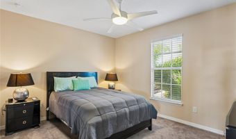 5714 SEA TROUT Pl, Apollo Beach, FL 33572