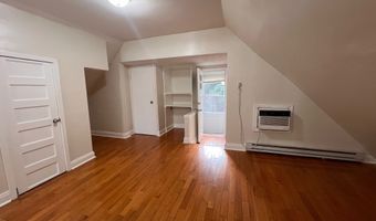 105 Summerfield Ave 3rd Fl., Bridgeport, CT 06610