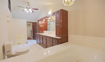 1202 N Fir St, Beebe, AR 72012