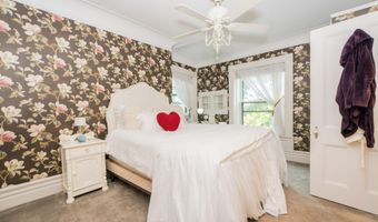321 Guy Park Ave, Amsterdam, NY 12010