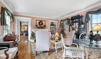 1670 Church St, Appomattox, VA 24522