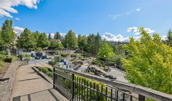 15130 SW MALLARD Dr 102, Beaverton, OR 97007