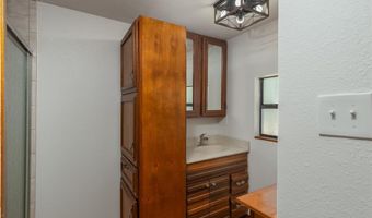 4525 Midway Rd, Weatherford, TX 76085