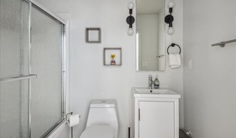 7 Grassy Brook Rd, Brookline, VT 05345