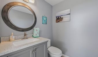 6 Biret Dr, Airmont, NY 10952