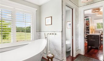 1 Gerald's Farm Dr, Exeter, RI 02822