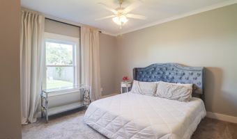 368 Goose Pointe Blvd, Biloxi, MS 39531