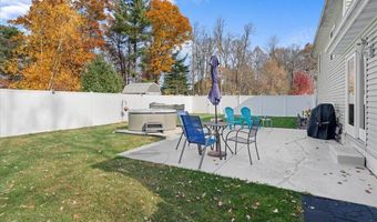 915 Wildflower Ct, Amery, WI 54001