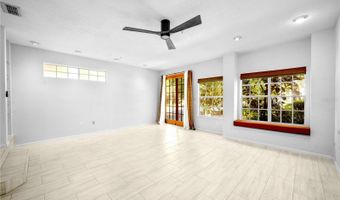 641 MAPLE OAK Cir 101, Altamonte Springs, FL 32701