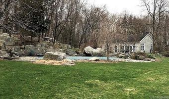 118 Long Ridge Rd, Danbury, CT 06810