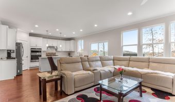 2825 Dillon Dr, Ann Arbor, MI 48105