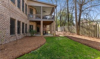 5176 Creek Walk Cir, Peachtree Corners, GA 30092