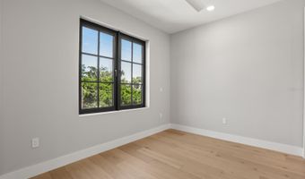 2422 MUSSELWHITE Ave, Orlando, FL 32804