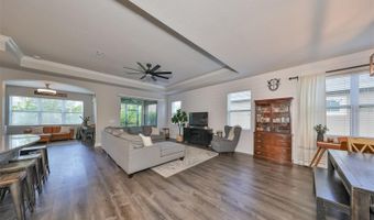 7023 OLD BENTON Dr, Apollo Beach, FL 33572