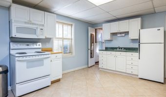 1067 Hess Dr, Avondale Estates, GA 30002