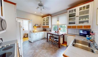 626 E Park Ave, Albert Lea, MN 56007