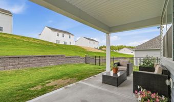 607 Pine Dune Ln, Aberdeen, NC 28315