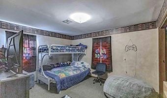 1626 N 14th St, Arkansas City, KS 67005