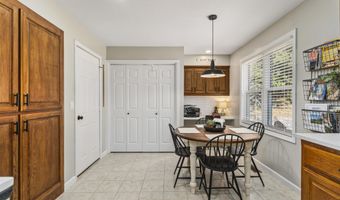 2 Cresta Ln, Hot Springs Village, AR 71909