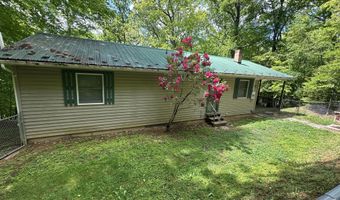 186 View Rd, Alderson, WV 24910