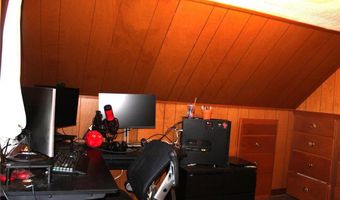 1802 10th Pl NE, Austin, MN 55912