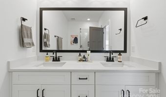 108 Glendale Ave, Asheville, NC 28803