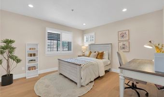 2122 S 3rd Ave, Arcadia, CA 91006