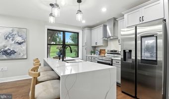2256 HIGH St SE 3, Washington, DC 20020