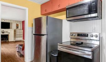 421 W College St, Aurora, MO 65605