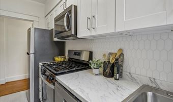 2410 20TH St NW 208, Washington, DC 20009